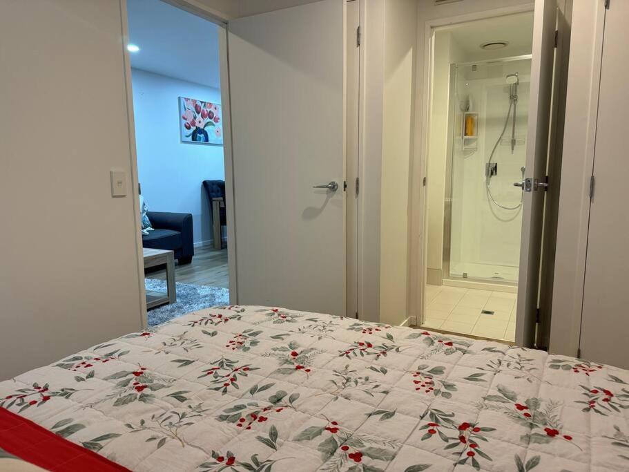 Stunning 3 Bd - 2 Bth City Apt - Pool & Carpark 오클랜드 외부 사진