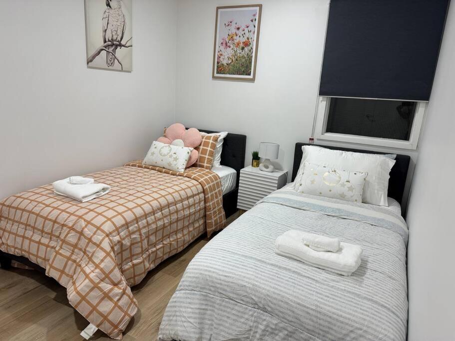 Stunning 3 Bd - 2 Bth City Apt - Pool & Carpark 오클랜드 외부 사진